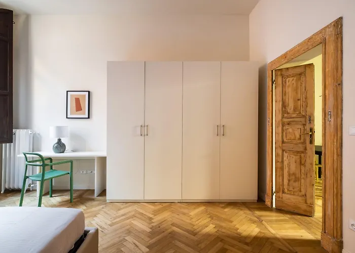 D'azeglio Nel Salotto Di 볼로냐